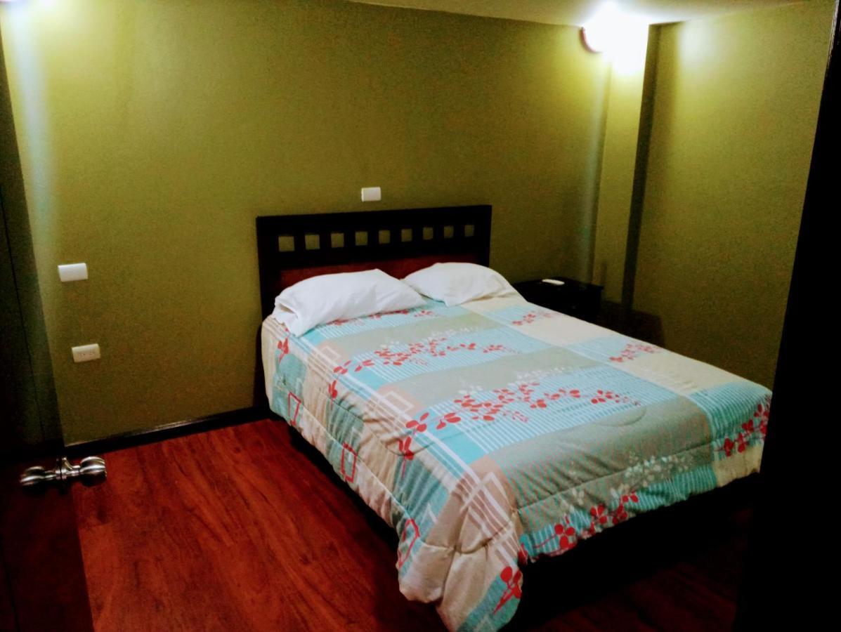 Casa de Huéspedes Tu Parada en Cuenca Esterno foto